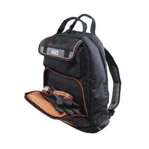 Mochila para Herramientas Tradesman Pro™ de 44.5 cm en Color Negro con 35 Bolsillos (No incluye herramientas). 3 55475 AD 1 p