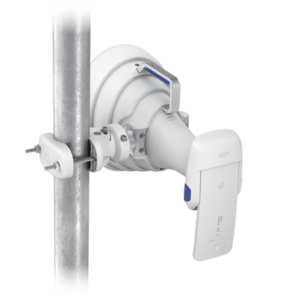 Antena Sectorial 30° tipo Horn para Multipunto, 19.5 dBi. Rango extendido 5.15 - 6.875 GHz. Alto aislamiento al ruido. Compatible solo con AF5XHD, RP5ACGEN2 y LTURocket 8 UISPHORN AD 4 p