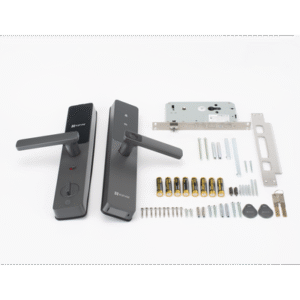 Cerradura Inteligente Wi-Fi Bluetooth / Códigos Temporales Para Visitantes / Lectura de Huella / Lectura de Tag / Contraseña / Botón para Timbrar / Apertura Remota / Alarma Anti-intrusión / No Requiere HUB 4 CSDL05R200 AD 2 p